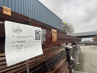 Ca. 4x Aziatisch ceder geschaafd, 26x155mm, lengte 1/300cm, 1/360cm, 2